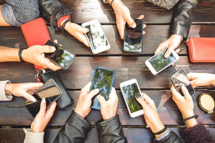 Radiazioni smartphone: ci sono pericoli? Ecco i modelli più rischiosi