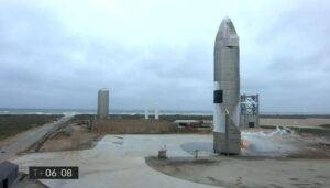 spacex-navicella-atterrata-sn15-esplosione
