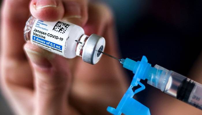 vaccini-covid-19-effetti-collaterali-casuali
