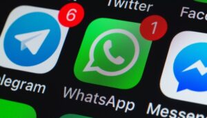 whatsapp-clamoroso-account-accetti-nuova-politica