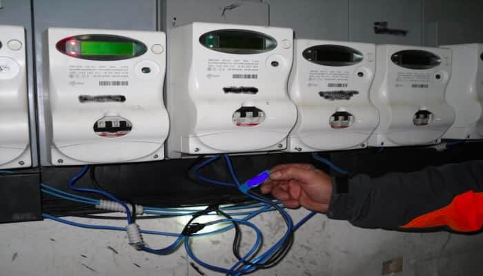 Contatori modificati: un trucchetto che può costare molto caro