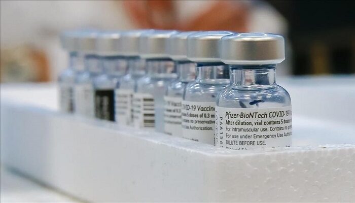 pfizer-effetti-collaterali-giovani