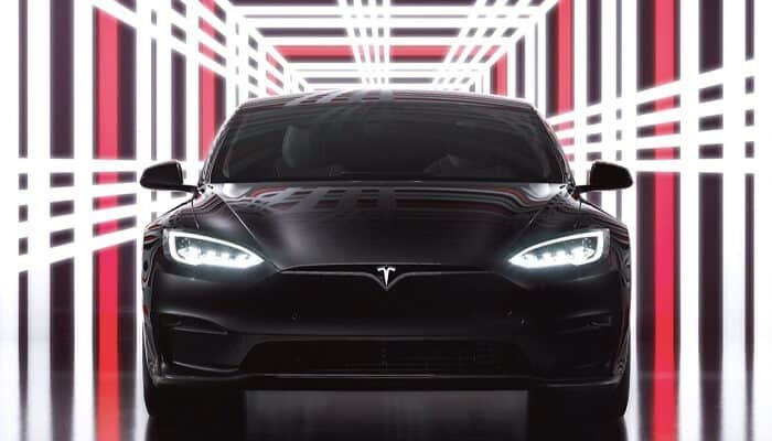 tesla-rischio-incidenti-richiamo-vetture