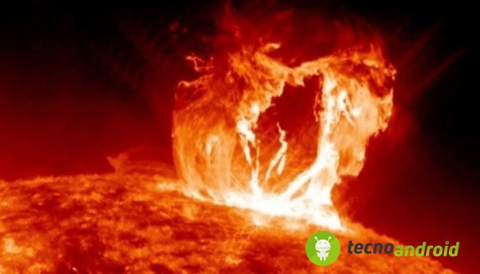 Tempesta solare: vento solare ad alta velocità in arrivo sulla Terra