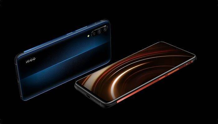 Vivo iQOO 8 ricarica rapida 160W