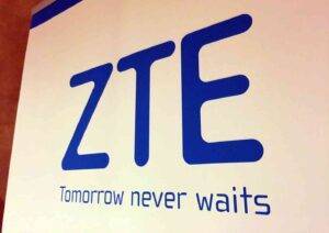 ZTE, Axon 30, UDC, Display