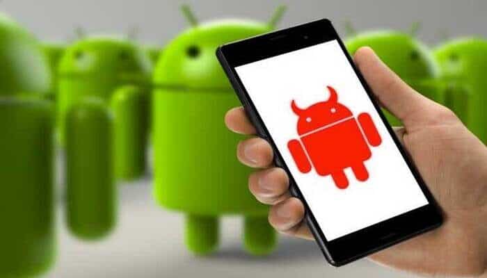 android-nove-app-rubato-informazioni-accesso-facebook