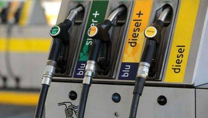 Benzina: prezzo alle stelle, 1,65 al litro come a fine 2018