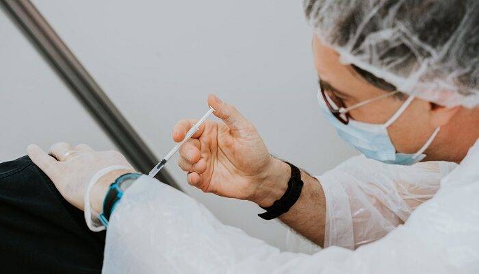covid-19-ciclo-vaccinazione-due-dosi