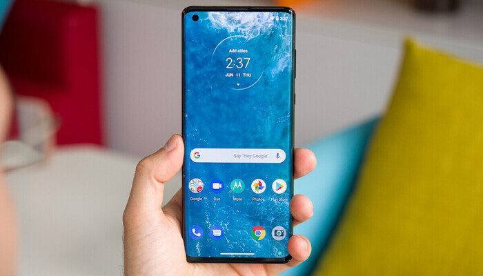 motorola-edge-20-edge-20-pro-scoprite-specifiche-device