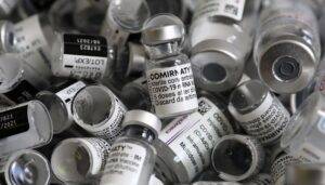 pfizer-terza-dose-necessita-varianti