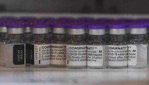 pfizer-terza-dose-rischio-effetti-collaterali