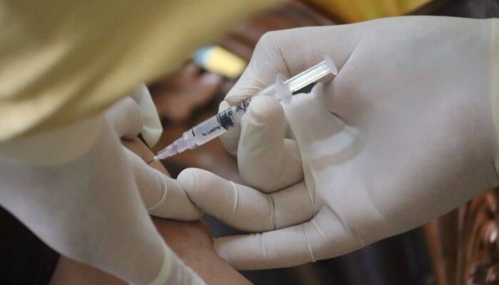 vaccini-covid-effetto-collaterale-grave