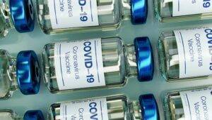 vaccini-mischiare-dosi-pratica