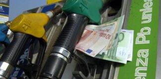 benzina-aumento-prezzi-inaccettabili-superano-i-2-euro-litro