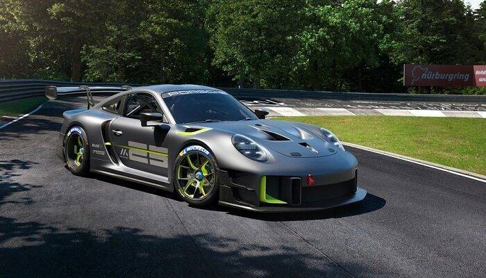 Porsche 911 GT2 RS Clubsport 25