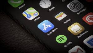 apple-promuove-erroneamente-app-truffa-app-store