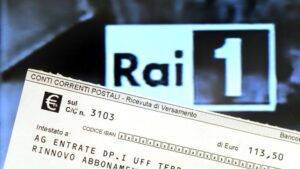 Canone RAI: è dietrofront, nessun annullamento e resta nella bolletta elettrica