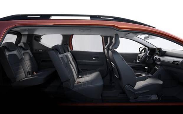 Dacia-Jogger-7-posti-ufficiale3