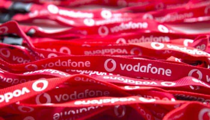 Vodafone offre tre promozioni da 100 giga a tutti coloro che rientrano