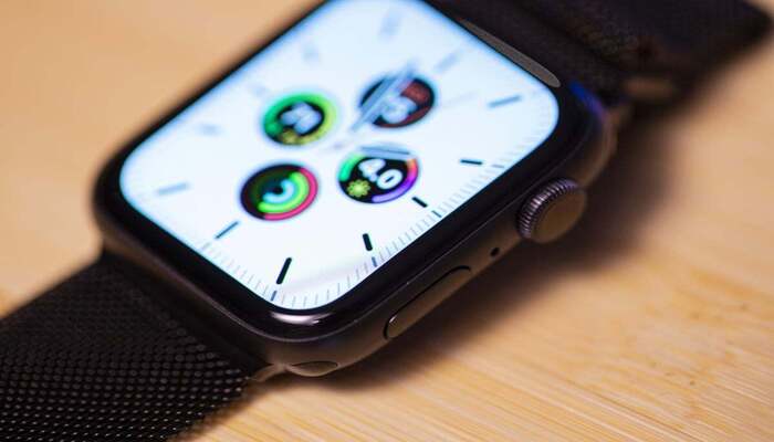 apple-watch-serie-7-dettagli-display-watch-se-2022