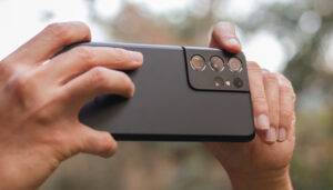 galaxy-s22-ultra-samsung-passo-avanti-ricarica-45-w