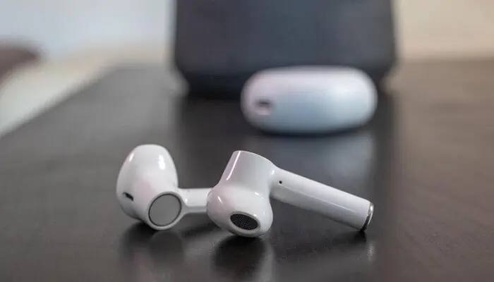 oneplus-buds-pro-societa-pensa-ad-nuovo-paio-auricolari-economici