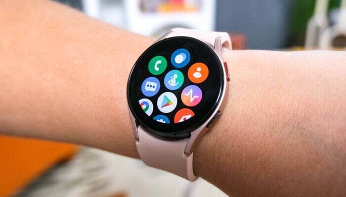 samsung-galaxy-watch-4-aggiornamento-felice-possessori-galaxy-buds