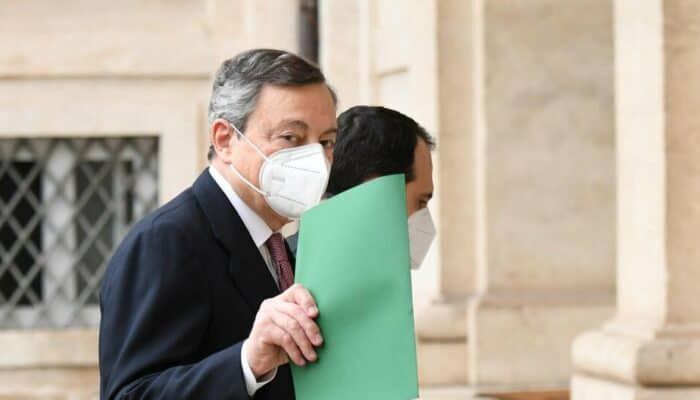 Covid, Draghi: 50mila morti al giorno a fine settembre inaccettabili, vaccini sicuri