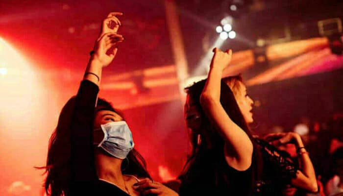 Covid, arriva il decreto in Cdm sulla capienza: le discoteche protestano