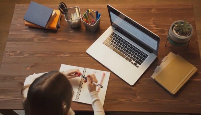 Covid in classe: regole no-DaD, niente quarantena se c'è un positivo