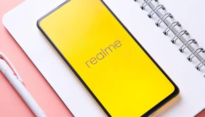 realme