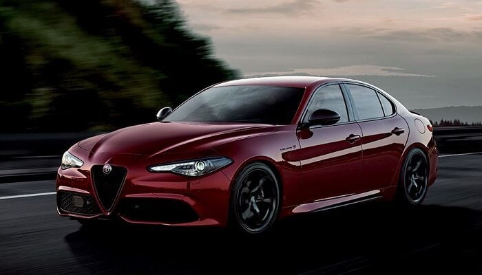 Alfa Romeo Giulia elettrica 2024