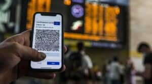 Super Green Pass: il certificato rinforzato modifica le regole, ecco cosa cambia