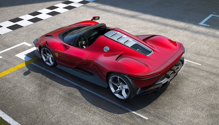 Феррари daytona sp3