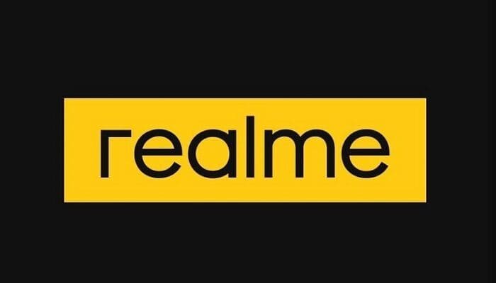 Realme smartphone selfie camera sotto al display