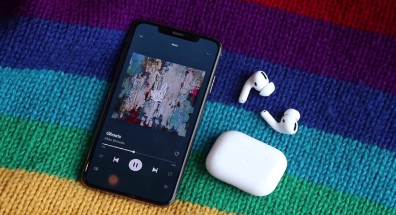 Apple rilascia il nuovo aggiornamento per AirPods/AirPods Pro, verifica la  disponibilità