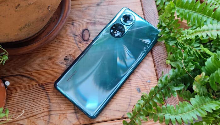 honor-60-primi-leak-velocita-ricarica-fotocamere