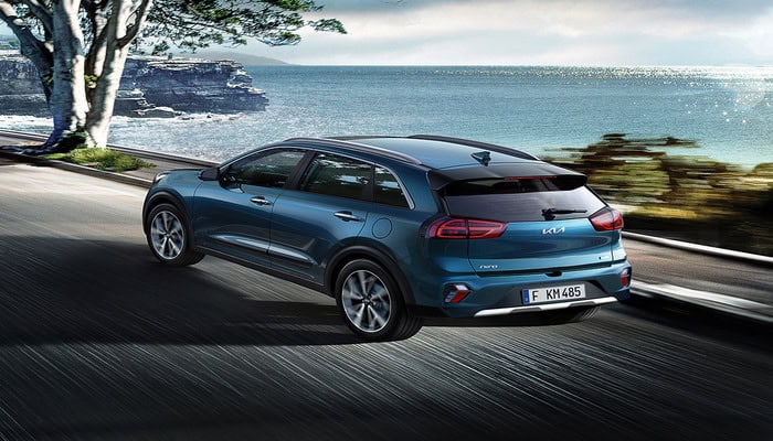 kia niro dietro