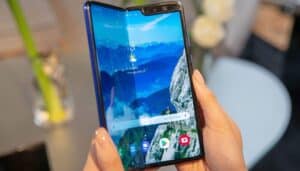 oneplus-nuovo-brevetto-dettagli-smartphone-pieghevole