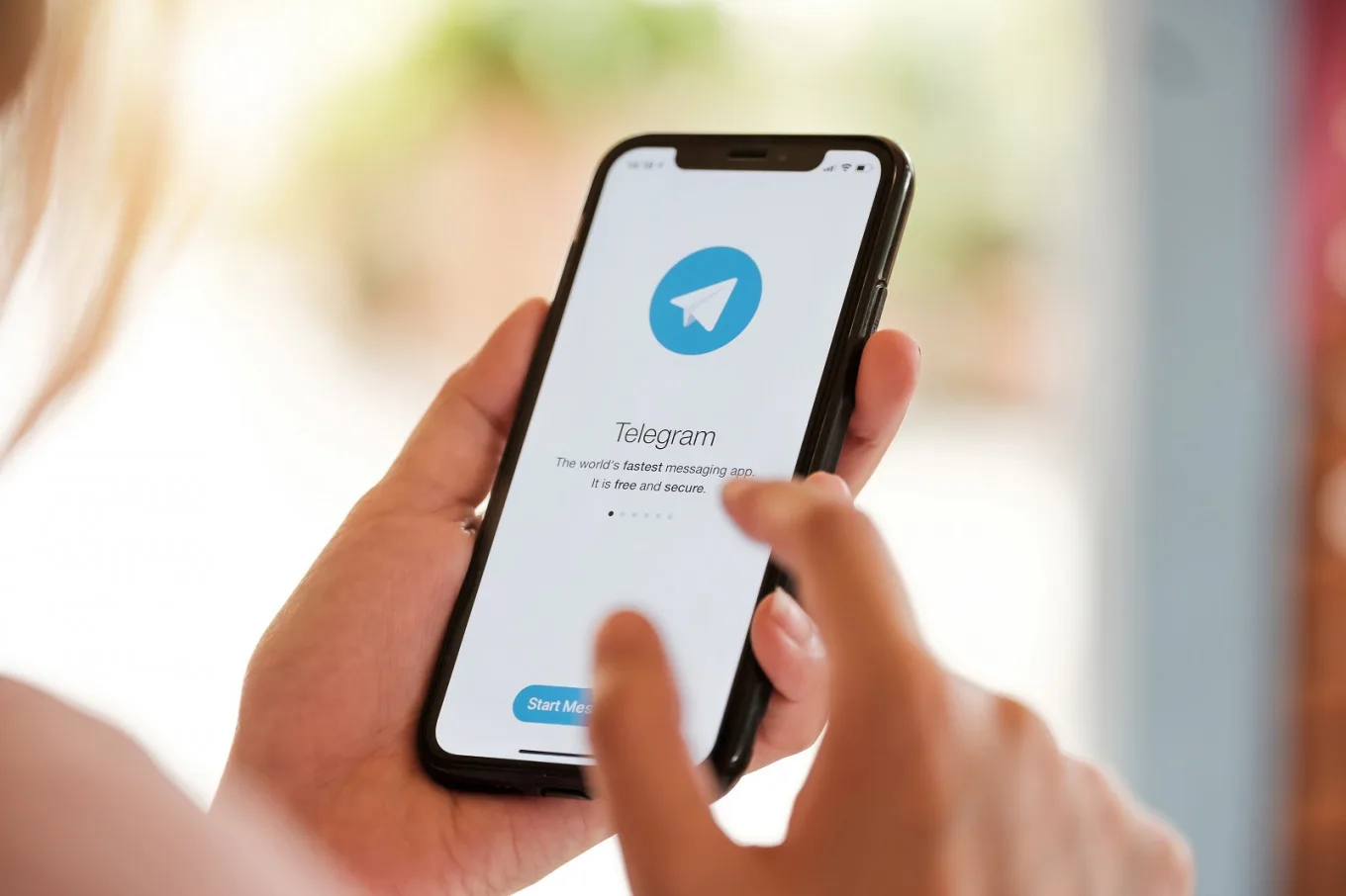 Telegram aggiorna l’applicazione con tante novità e batte WhatsApp