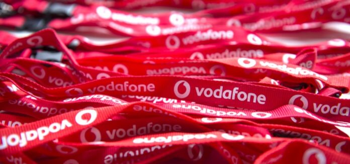 Vodafone e le offerte di Natale: ecco chi può avere 100GB inclusi per meno di 10 euro