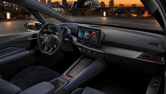 cupra born interni 1