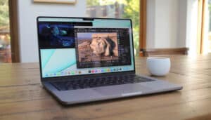 macbook-pro-2021-problemi-risolti-aggiornamento-macos-12-2