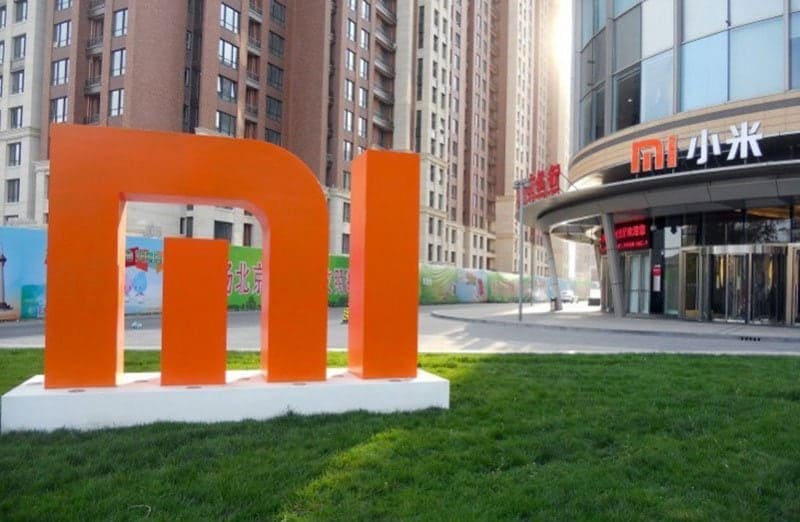 Xiaomi: un nuovo brevetto mostra uno smartphone pieghevole