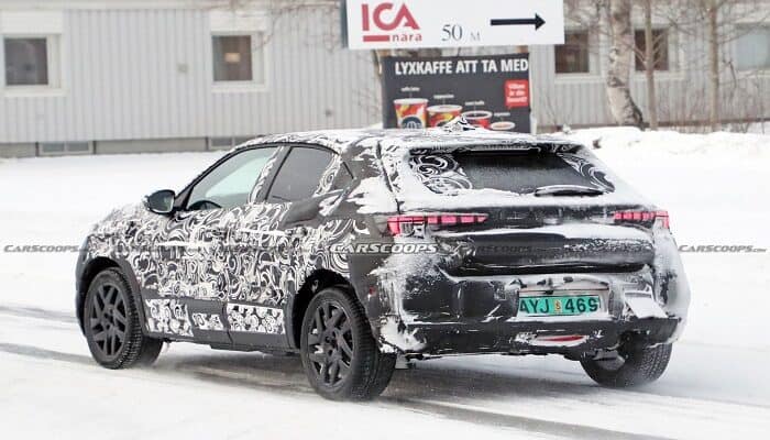 Fiat-Uno-crossover-Opel-Mokka-immagini-spia
