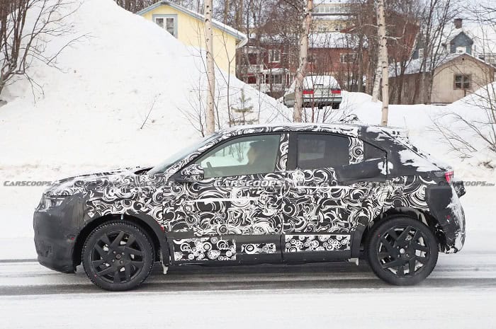 Fiat-Uno-crossover-Opel-Mokka-immagini-spia-4
