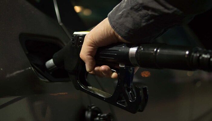 aumenti benzina e gas