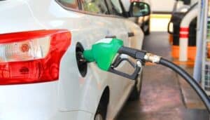 aumenti benzina e gas