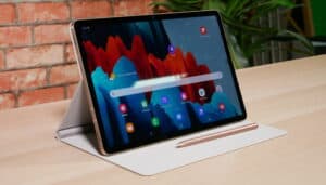 samsung-galaxy-tab-s8-immagini-specifiche-prezzi.jpg
